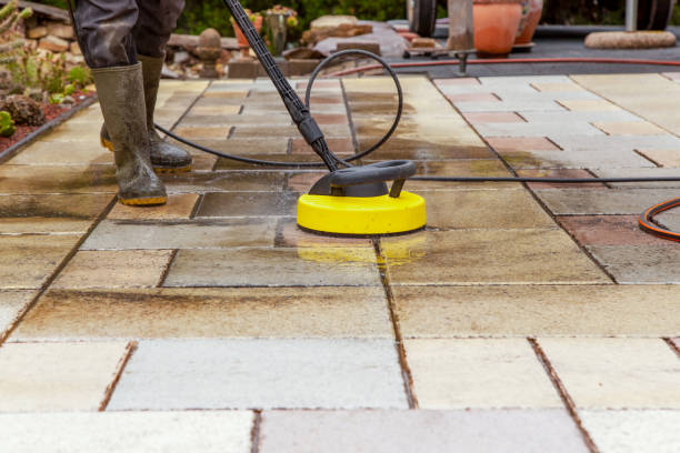 Best Vinyl Siding Pressure Washing in Mahtomedi, MN