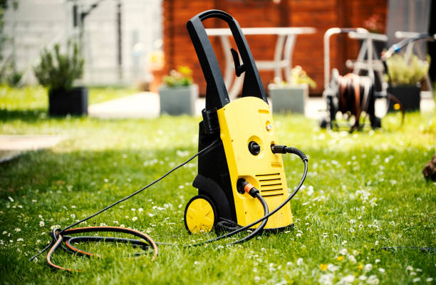 Best Roof Cleaning and Mildew Removal in Mahtomedi, MN